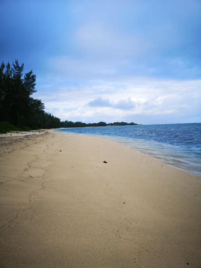 Villa Karel Mauritius Beach House Riambel المظهر الخارجي الصورة