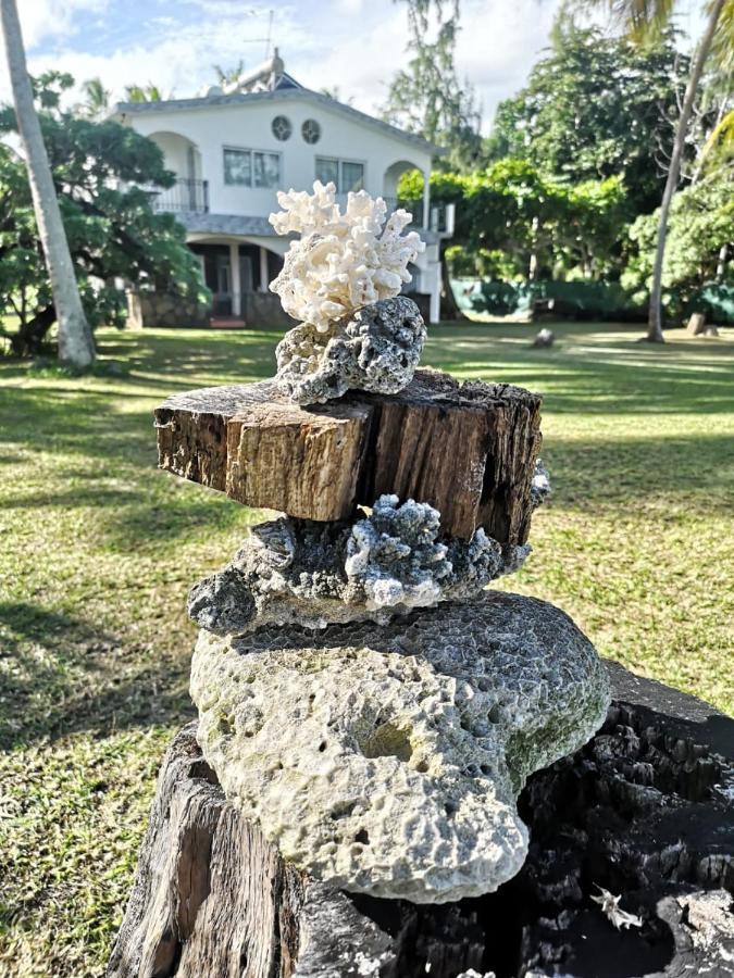Villa Karel Mauritius Beach House Riambel المظهر الخارجي الصورة